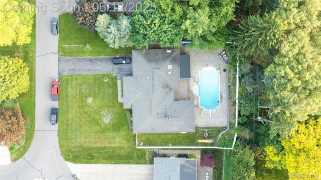626 Wilwood Rd, Rochester Hills, MI 48309 - bird's eye view of a pool area