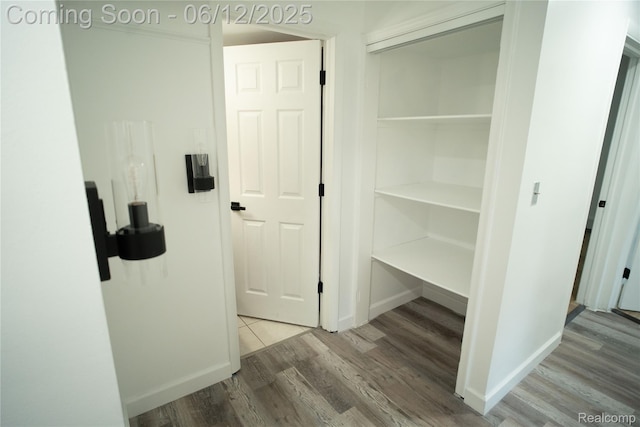 626 Wilwood Rd, Rochester Hills, MI 48309 - view of closet