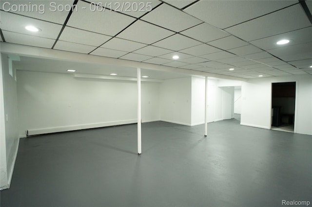 626 Wilwood Rd, Rochester Hills, MI 48309 - finished below grade area with baseboards and recessed lighting
