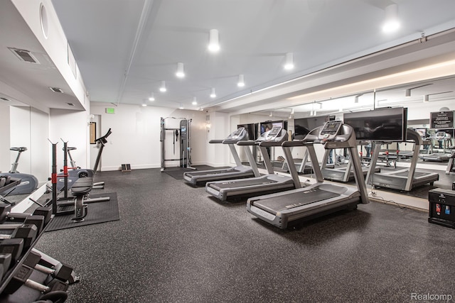 533 E Harrison Ave Unit 12, Royal Oak, MI 48067 - gym featuring baseboards
