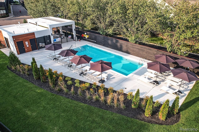 533 E Harrison Ave Unit 12, Royal Oak, MI 48067 - view of community pool