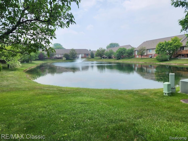 5659 Victory Cir, Sterling Heights, MI 48310 - water view