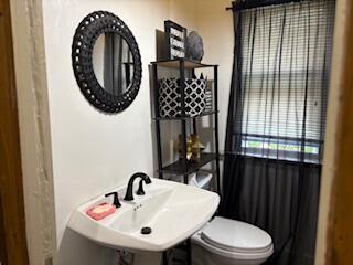 14882 Littlefield St, Detroit, MI 48227 - bathroom featuring toilet and a sink