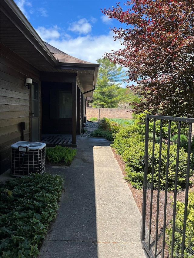 2205 Hammond Place Ctr, Traverse City, MI 49686 - view of yard with central air condition unit
