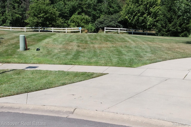 528 Stonehenge Dr SW, Georgetown, MI 49418 - photo 41