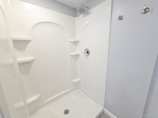 13965 Norborne, Redford, MI 48239 - full bathroom with a shower
