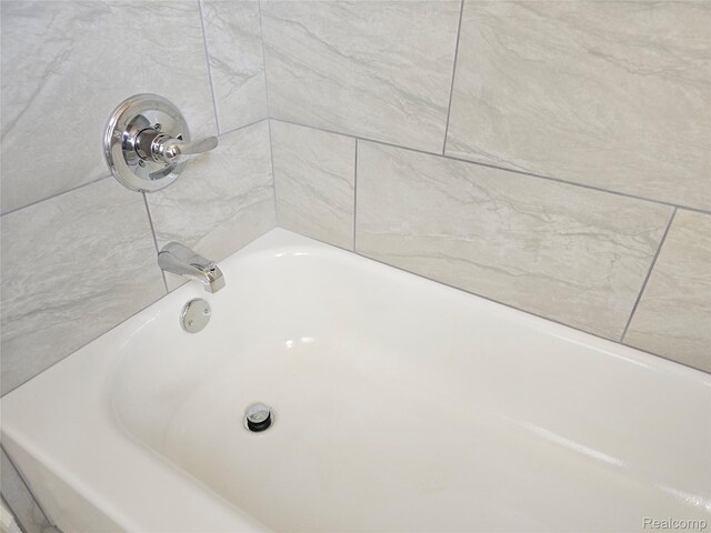 13965 Norborne, Redford, MI 48239 - view of bathroom