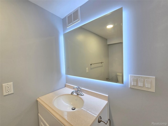 13965 Norborne, Redford, MI 48239 - bathroom with vanity and toilet