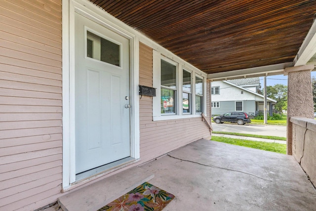 1032 Lafayette Ave NE, Grand Rapids, MI 49503 - doorway to property with covered porch