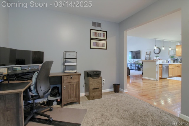 31626 Beaver Cir, New Boston, MI 48164 - office space with light carpet and baseboards