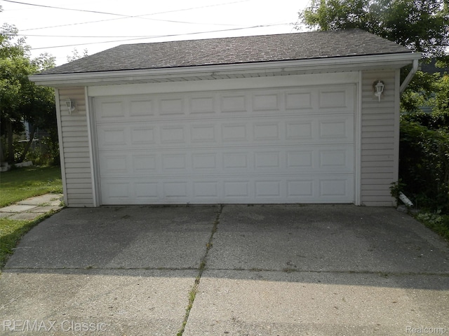 25207 Fortuna St, Roseville, MI 48066 - view of detached garage