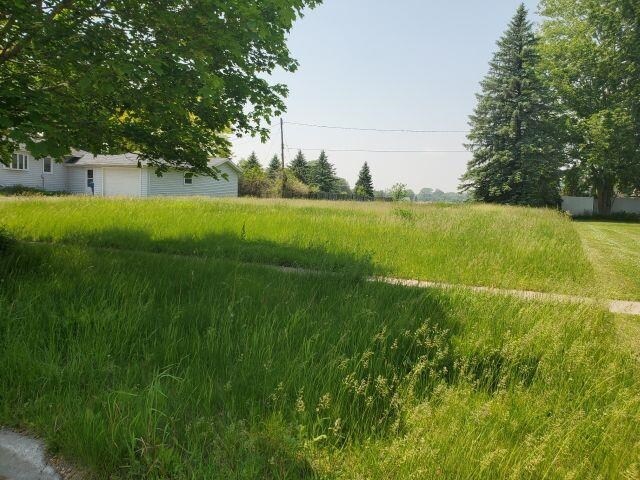 205 N Court St, Standish, MI 48658