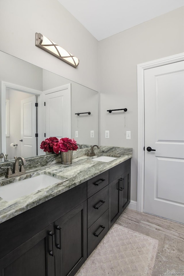 50035 Anita Way N, Macomb, MI 48044 - full bath with double vanity