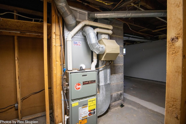 3118 W 104th St, Grant, MI 49327 - view of utility room