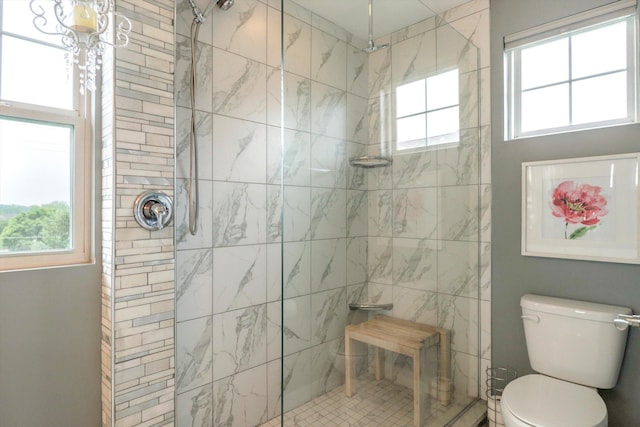 2605 Helmsdale Cir, Rochester, MI 48307 - full bath featuring a tile shower and toilet