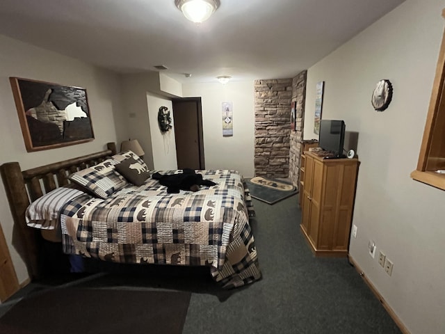 32480 W Old Chip Rd, Paradise, MI 49768 - bedroom featuring carpet flooring