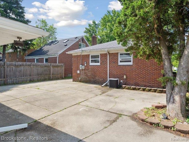 2198 Hawthorne Rd, Grosse Pointe Woods, MI 48236 - photo 14
