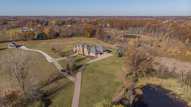 740 Greystone Dr, Chelsea, MI 48118