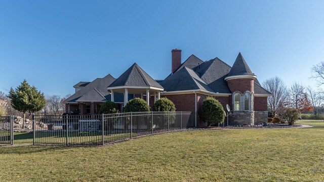 740 Greystone Dr, Chelsea, MI 48118