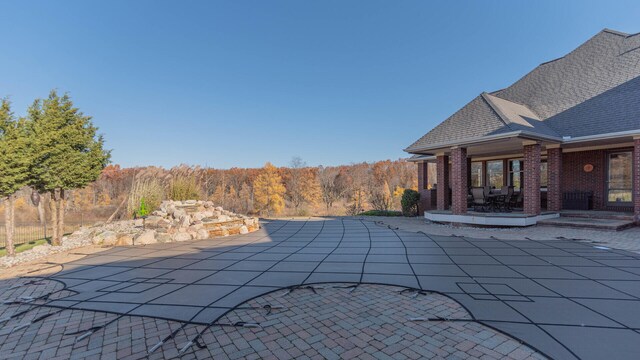 740 Greystone Dr, Chelsea, MI 48118
