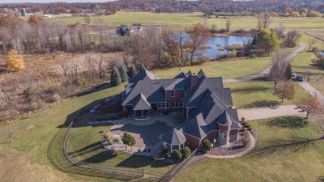 740 Greystone Dr, Chelsea, MI 48118