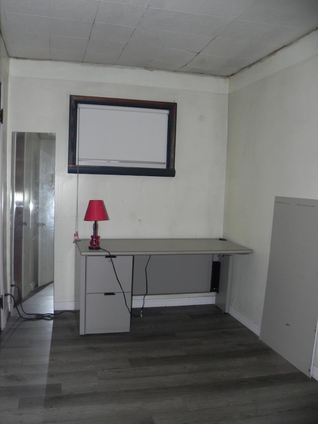 1097 Oliverda Rd, Sherwood, MI 49089 - unfurnished office featuring wood finished floors and baseboards