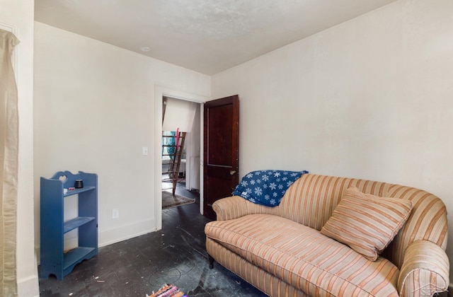 234 N Jackson St, Bay City, MI 48708 - living area with baseboards