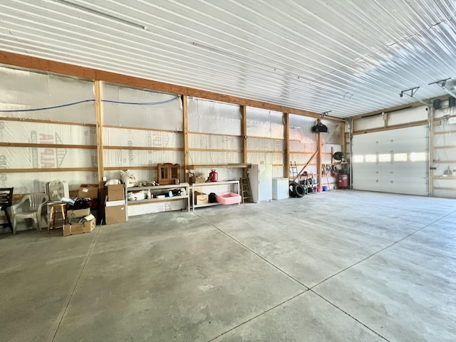 5781 S Waldron Rd, Pittsford, MI 49271 - view of garage