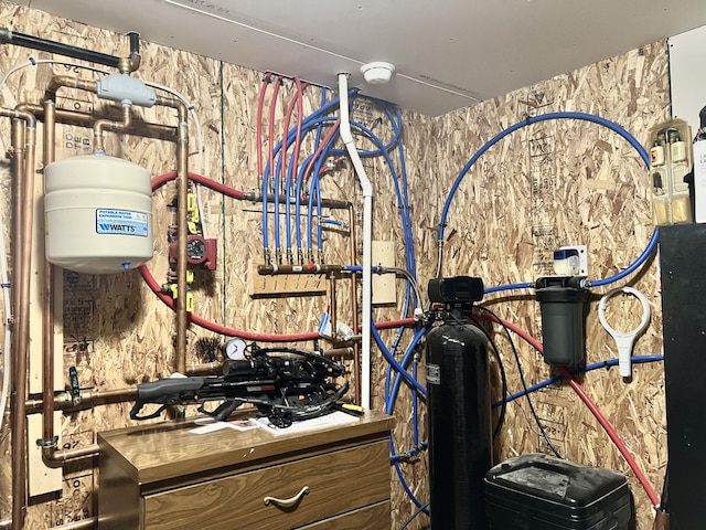 5781 S Waldron Rd, Pittsford, MI 49271 - view of utility room