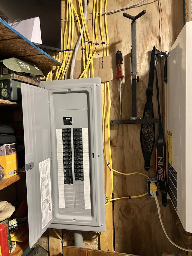 5781 S Waldron Rd, Pittsford, MI 49271 - utilities featuring electric panel