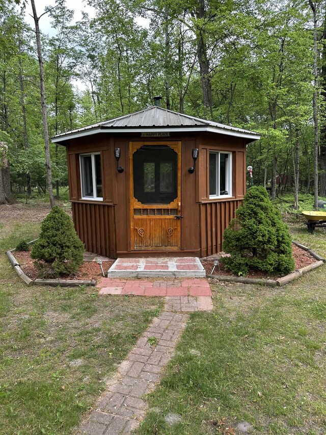 6239 Blackberry Dr, Alger, MI 48610