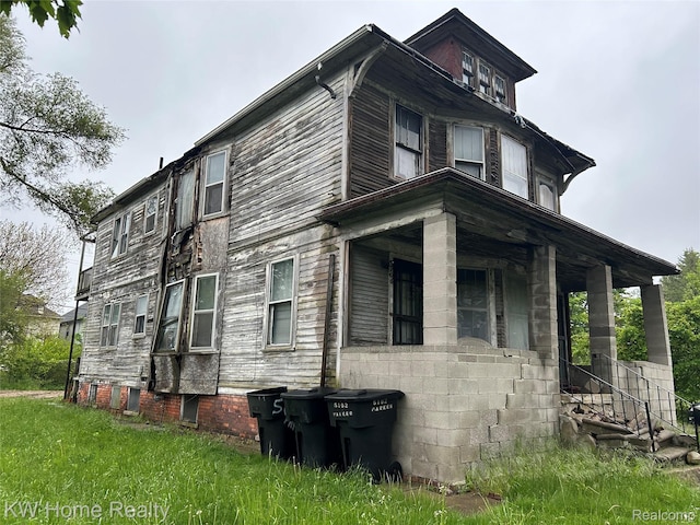 5102 Parker St, Detroit, MI 48213 - view of side of home