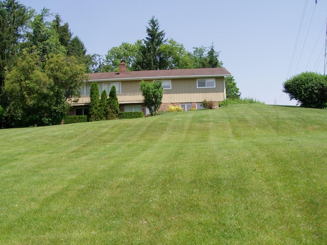1358 Arroyo Dr, Ypsilanti, MI 48197 - view of grassy yard
