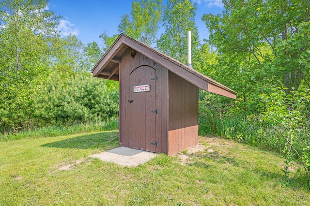 22251 210th Ave, Tustin, MI 49688 - view of shed