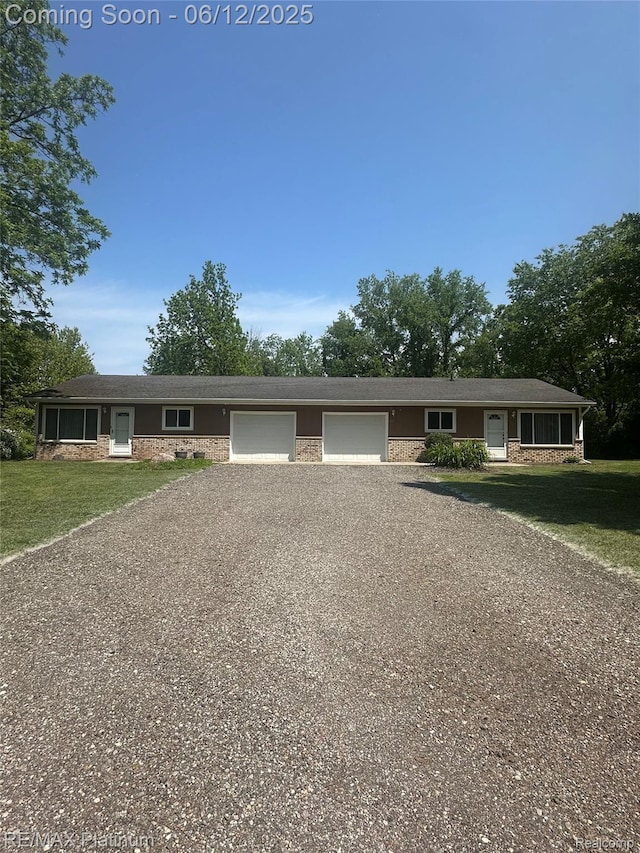 9797 Bitten Dr, Brighton, MI 48114 - photo 1