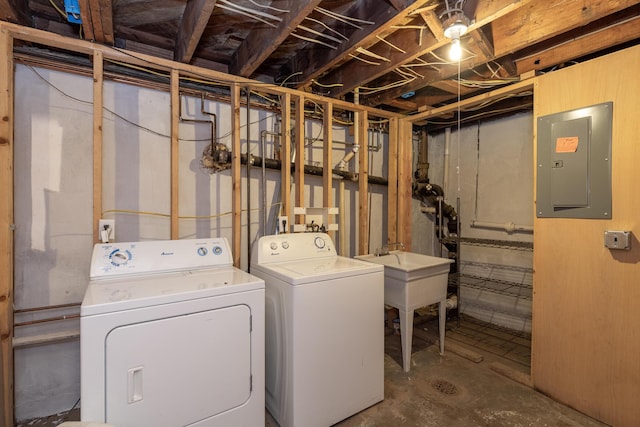 3804 Portage St, Kalamazoo, MI 49001 - laundry room featuring electric panel and independent washer and dryer