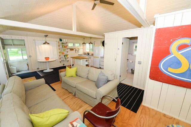 1650 N Huron, Tawas City, MI 48763
