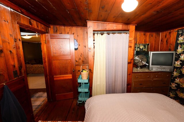 1650 N Huron, Tawas City, MI 48763