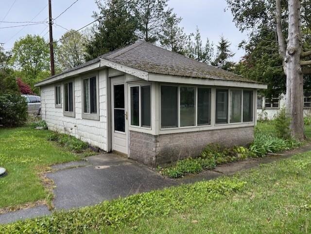 1650 N Huron, Tawas City, MI 48763