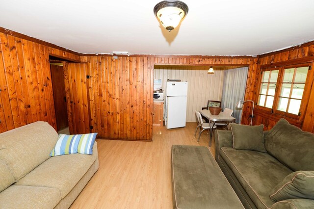 1650 N Huron, Tawas City, MI 48763