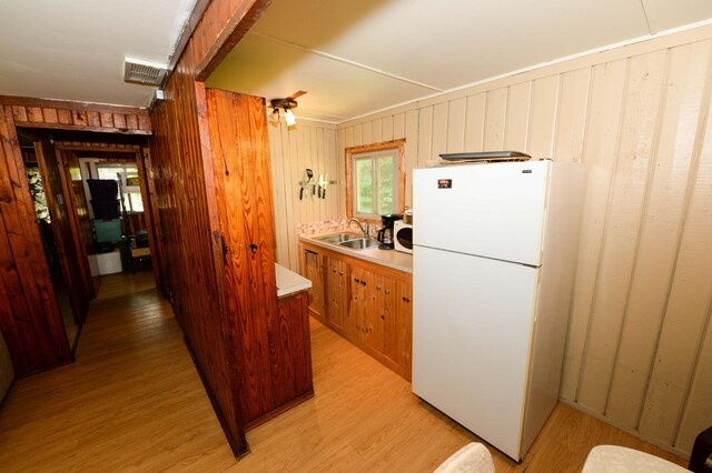 1650 N Huron, Tawas City, MI 48763