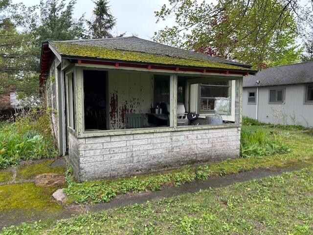 1650 N Huron, Tawas City, MI 48763