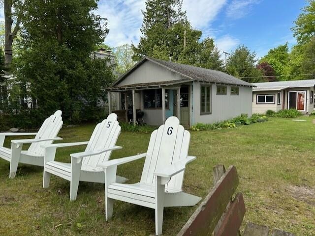 1650 N Huron, Tawas City, MI 48763