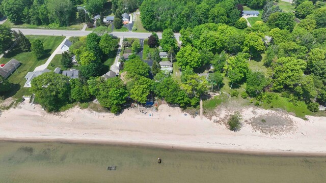 1650 N Huron, Tawas City, MI 48763