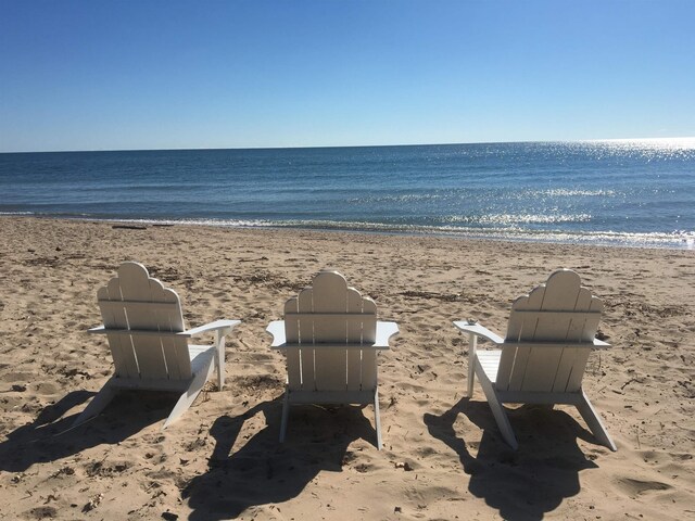 1650 N Huron, Tawas City, MI 48763