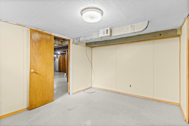 7369 Helen, Center Line, MI 48015 - finished below grade area with a textured ceiling and baseboards