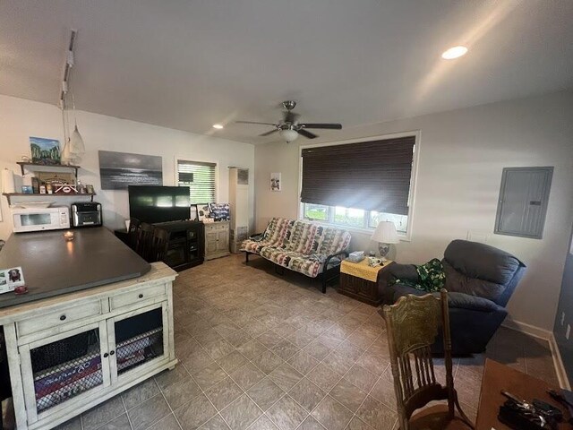 2599 Pleasant Lake Shore Dr, Cadillac, MI 49601