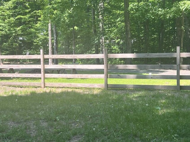 2599 Pleasant Lake Shore Dr, Cadillac, MI 49601