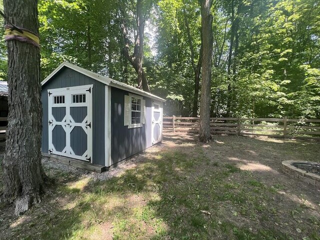 2599 Pleasant Lake Shore Dr, Cadillac, MI 49601