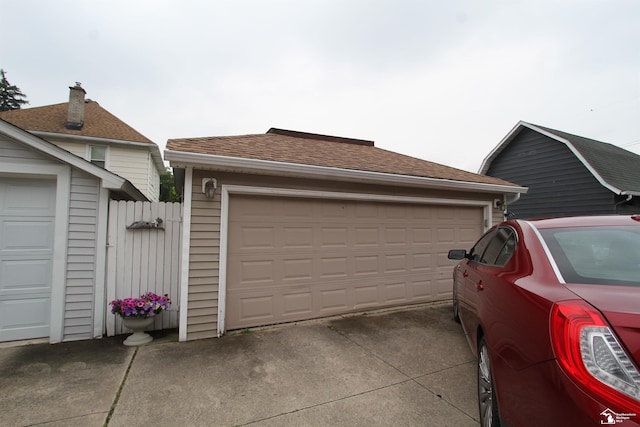633 Scott St, Monroe, MI 48161 - view of garage